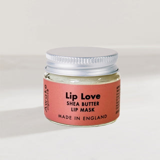 Lip-Love-Discovery-Size-Lifestyle Vegan natural plastic free