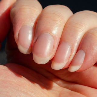 How To Get Strong, Healthy Nails That Grow Fast